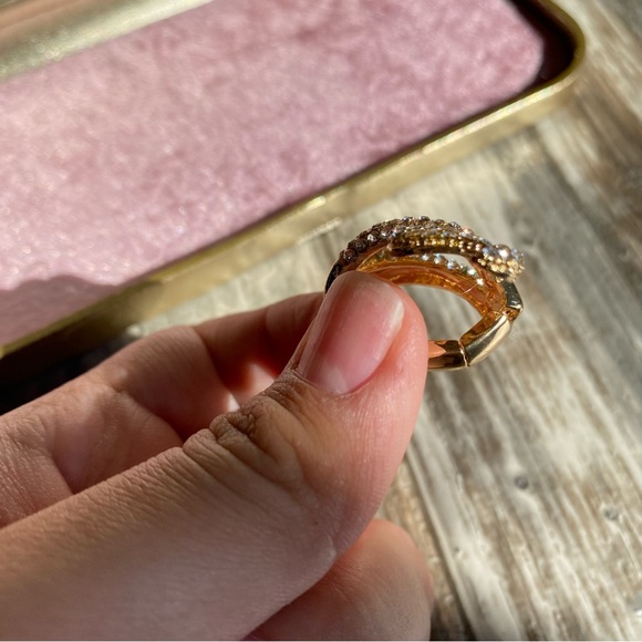 Woman’s Gold ring snake diamonds elastic band - Picture 4 of 12